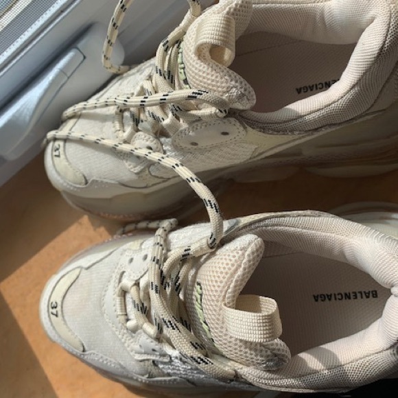 Balenciaga Triple S Sneakers - Picture 3 of 6